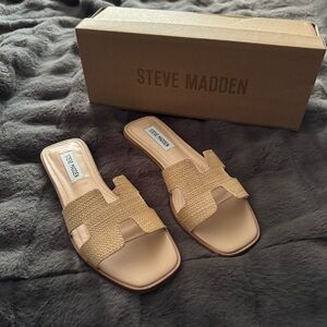 Steve Madden Hadyn Raffia Sandals 7.5 Brand New